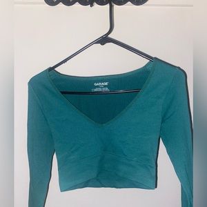 Size XS. Green stretchy long sleeve from Garage